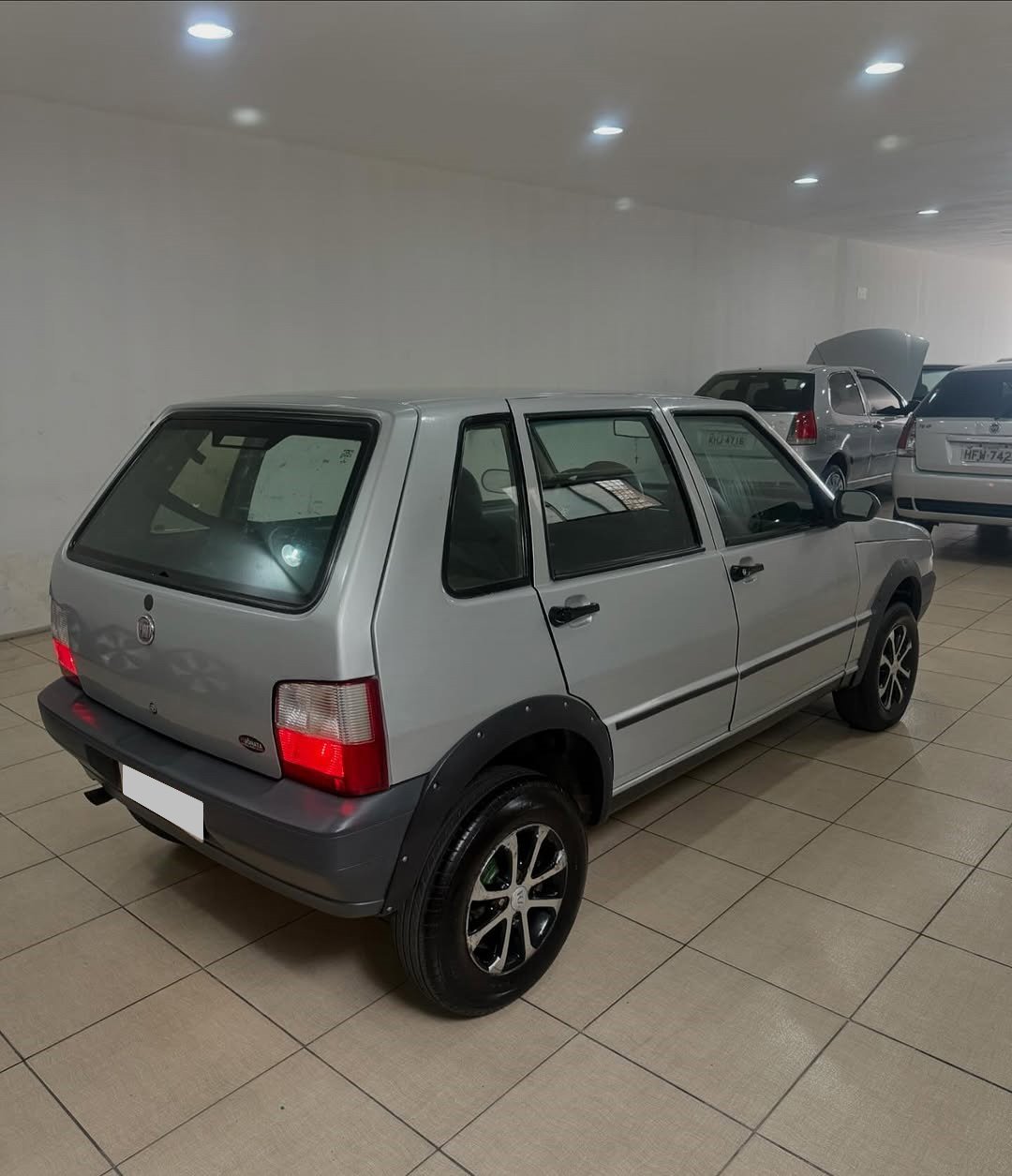 Fiat Uno 1.0 mille fire economy prata 8v flex 4p manual 2008