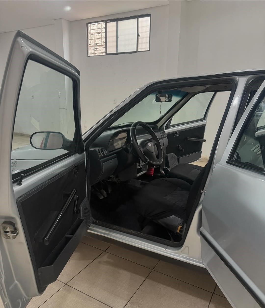 Fiat Uno 1.0 mille fire economy prata 8v flex 4p manual 2008