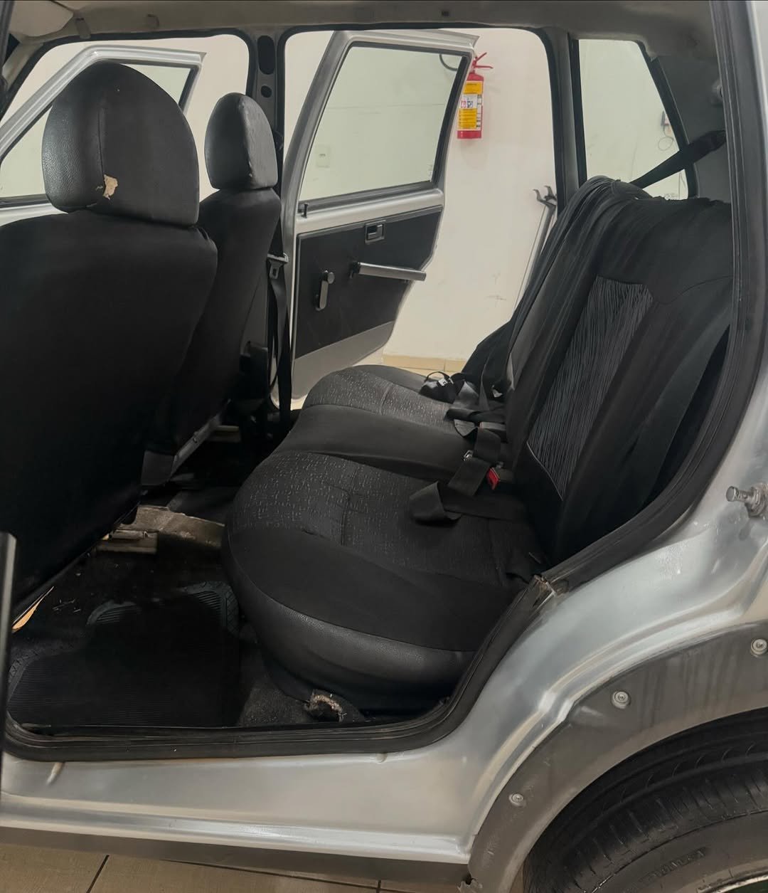 Fiat Uno 1.0 mille fire economy prata 8v flex 4p manual 2008