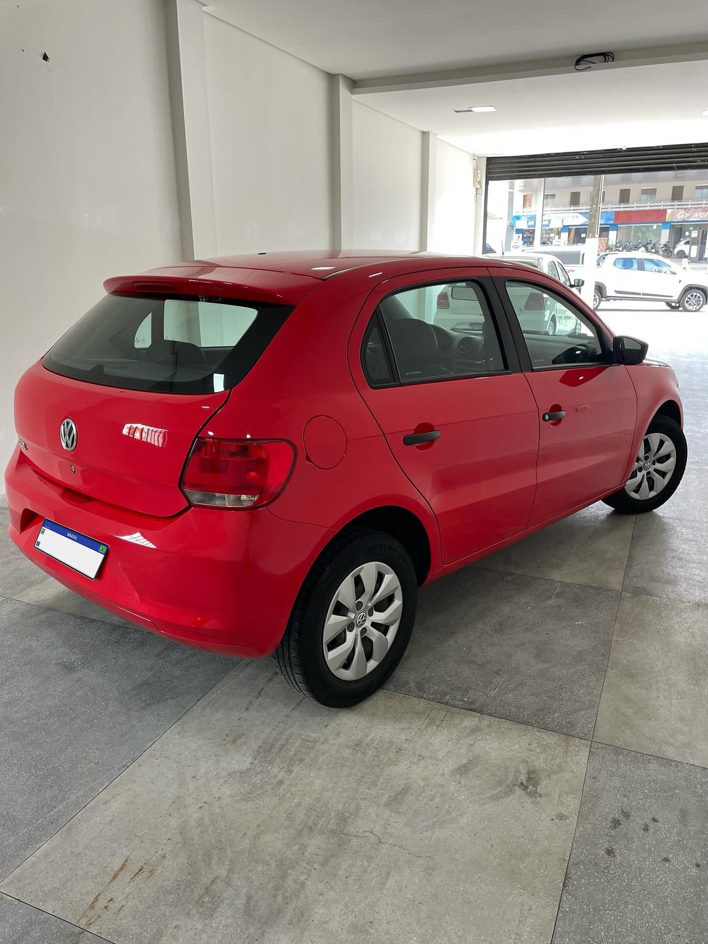 Volkswagen Gol 1.0 g6 vermelho 8v flex 4p manual 2014