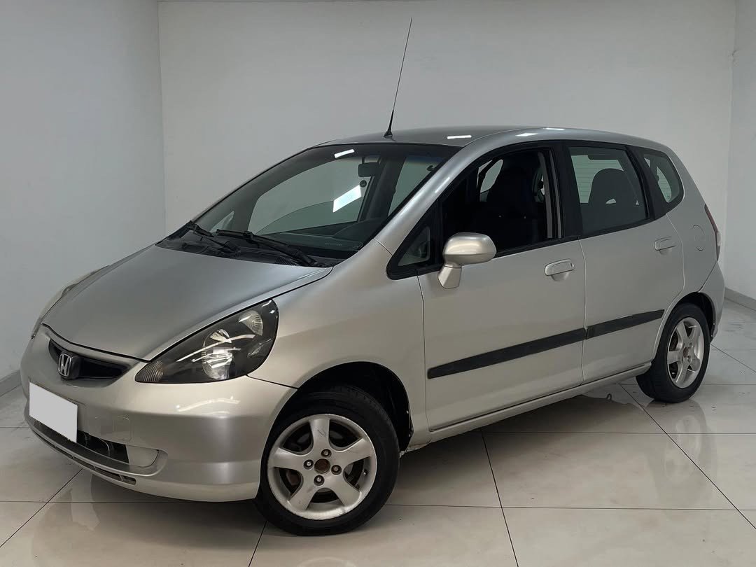 Honda Fit 1.4 lx prata 8v gasolina 4p manual 2004