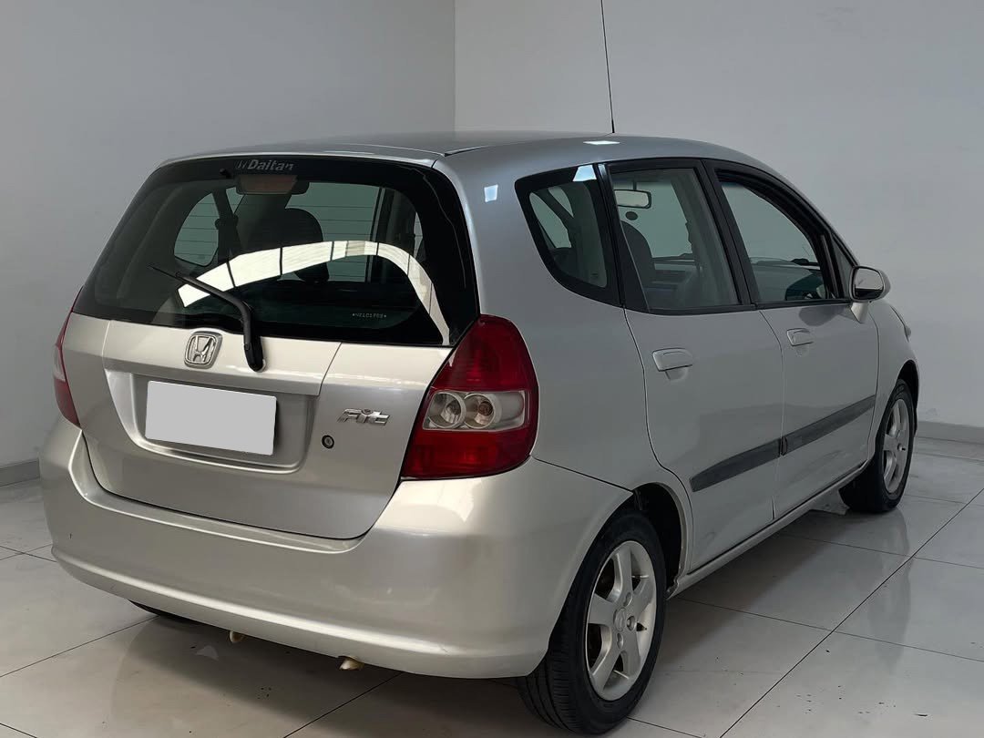 Honda Fit 1.4 lx prata 8v gasolina 4p manual 2004