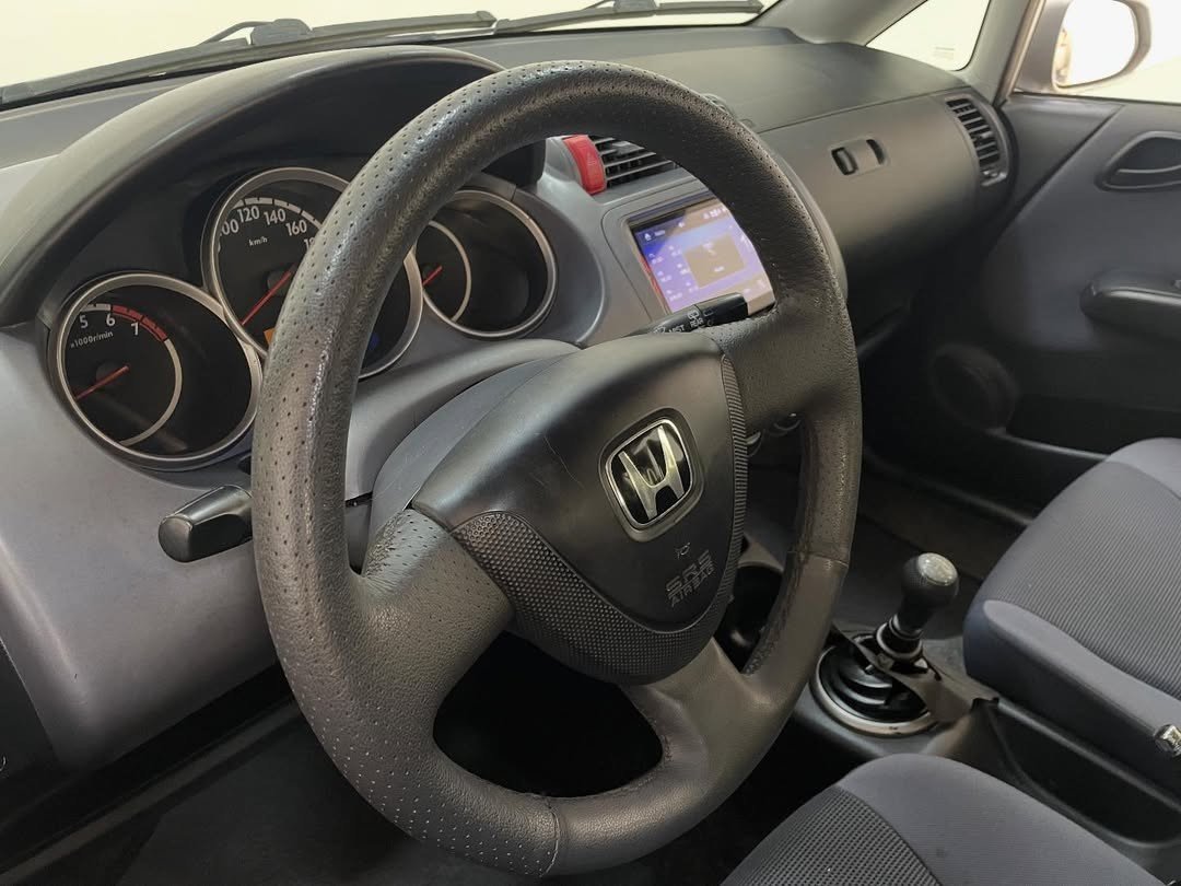 Honda Fit 1.4 lx prata 8v gasolina 4p manual 2004