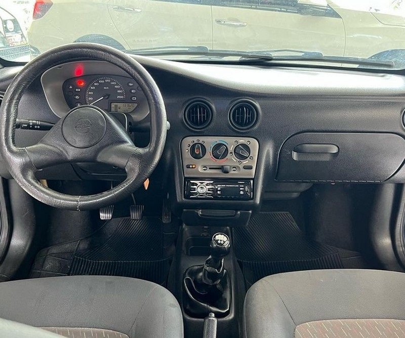 Chevrolet Celta 1.0 vhc super prata 8v gasolina 4p manual 2003